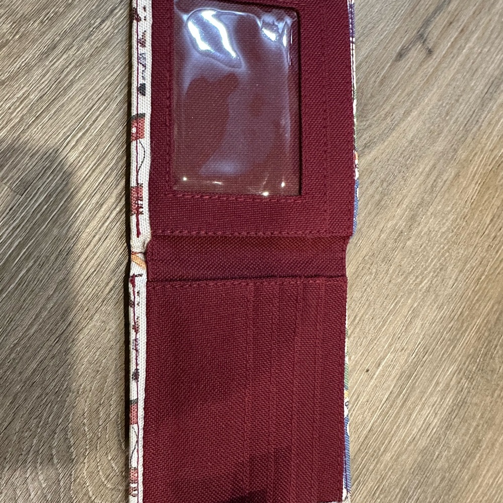 Disney Wallet - Picture 3 of 3